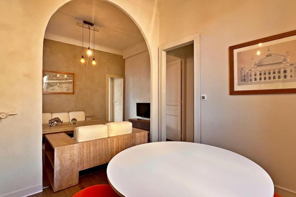 Au Petit Bourgeois Apartment Ница Екстериор снимка