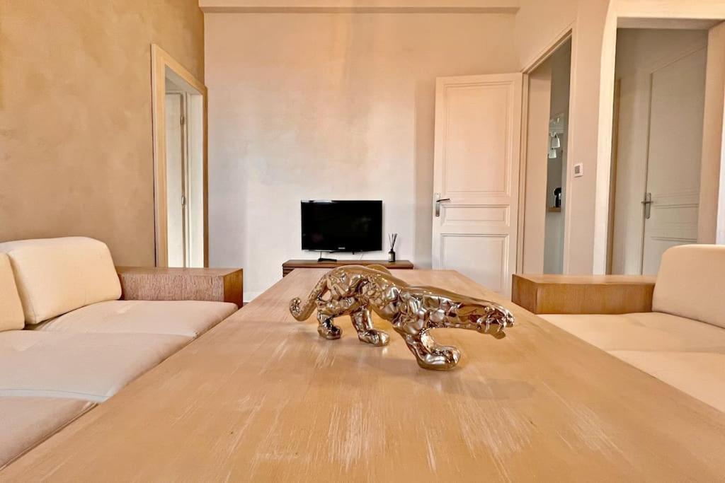 Au Petit Bourgeois Apartment Ница Екстериор снимка
